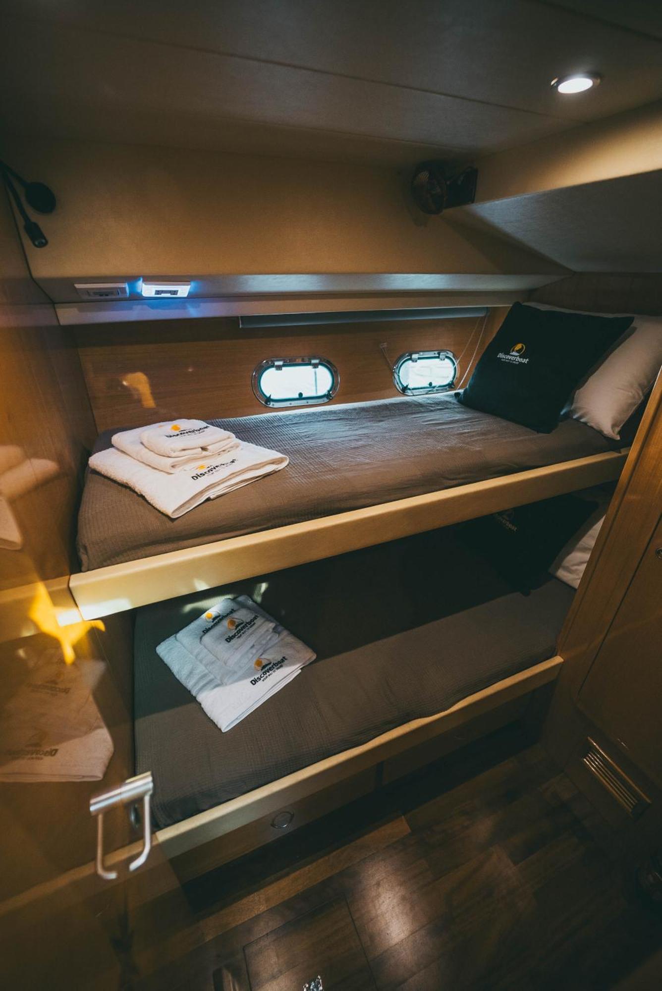 Discoverboat - Pita - Exclusive Boat&Breakfast Бари Экстерьер фото